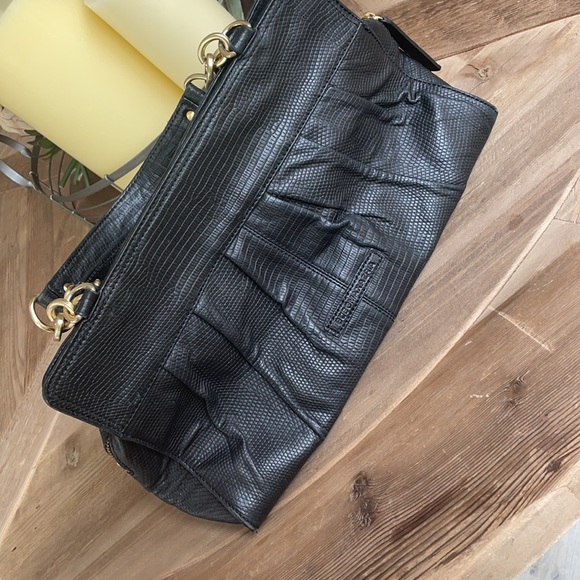 Vintage BCBG Maxazria leather purse - Picture 9 of 17